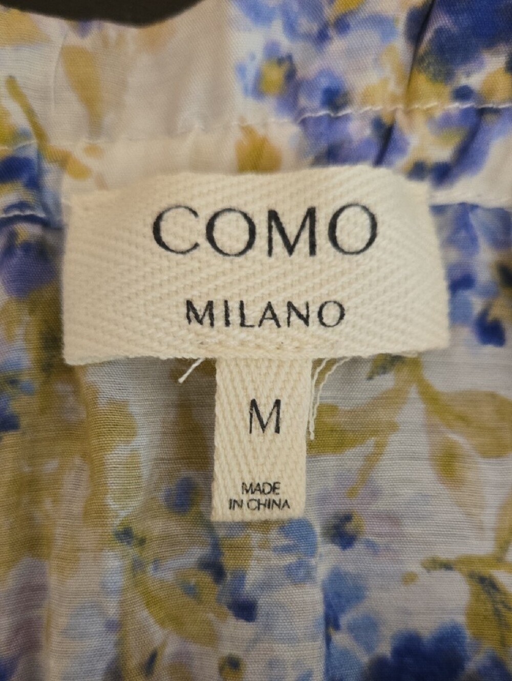NWOT Creame Floral Button-Front Peasant Blouse - Picture 4 of 7